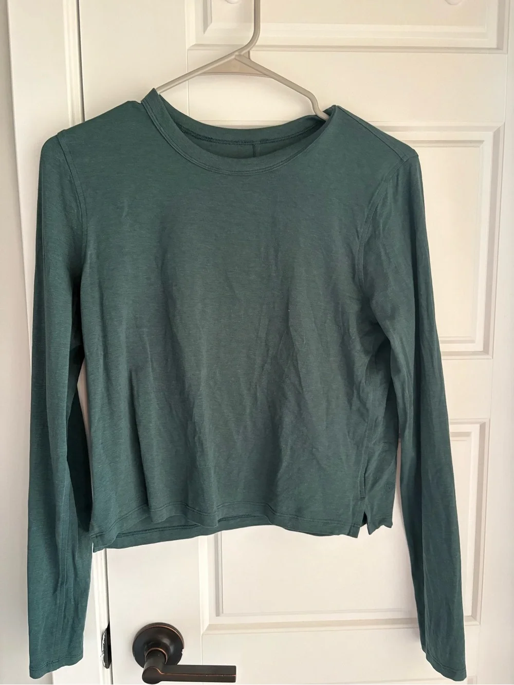 Long-Sleeve Cates Tee in Jade Green